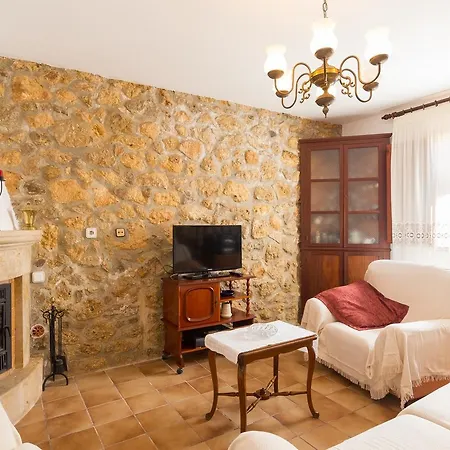Holiday home Es Pujols *
